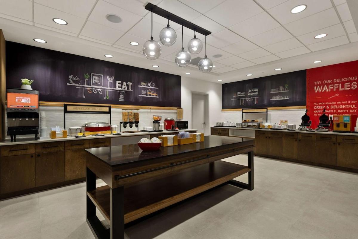 Hampton Inn & Suites Ruskin I-75, Fl Bagian luar foto